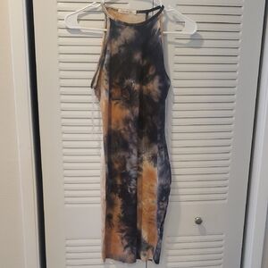 Heart Hips Tie-Dye Halter Midi Dress in Blue & Tan